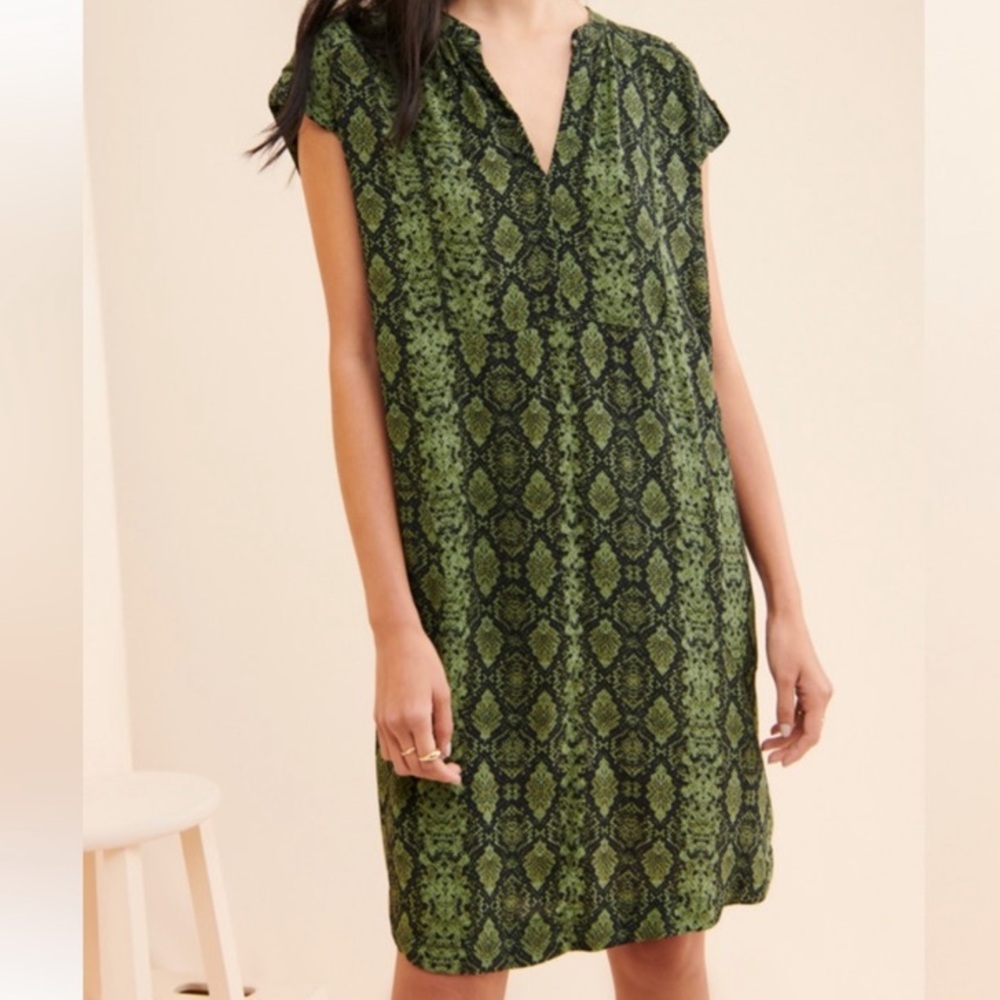Anthropologie Green Snake Print Shift Dress